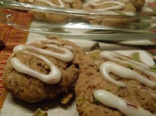 Imagen de Galletas de Almendra y Pistacho con Glaseado de Azafrán